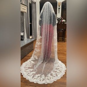 Chapel white lace pearl long veil w/comb